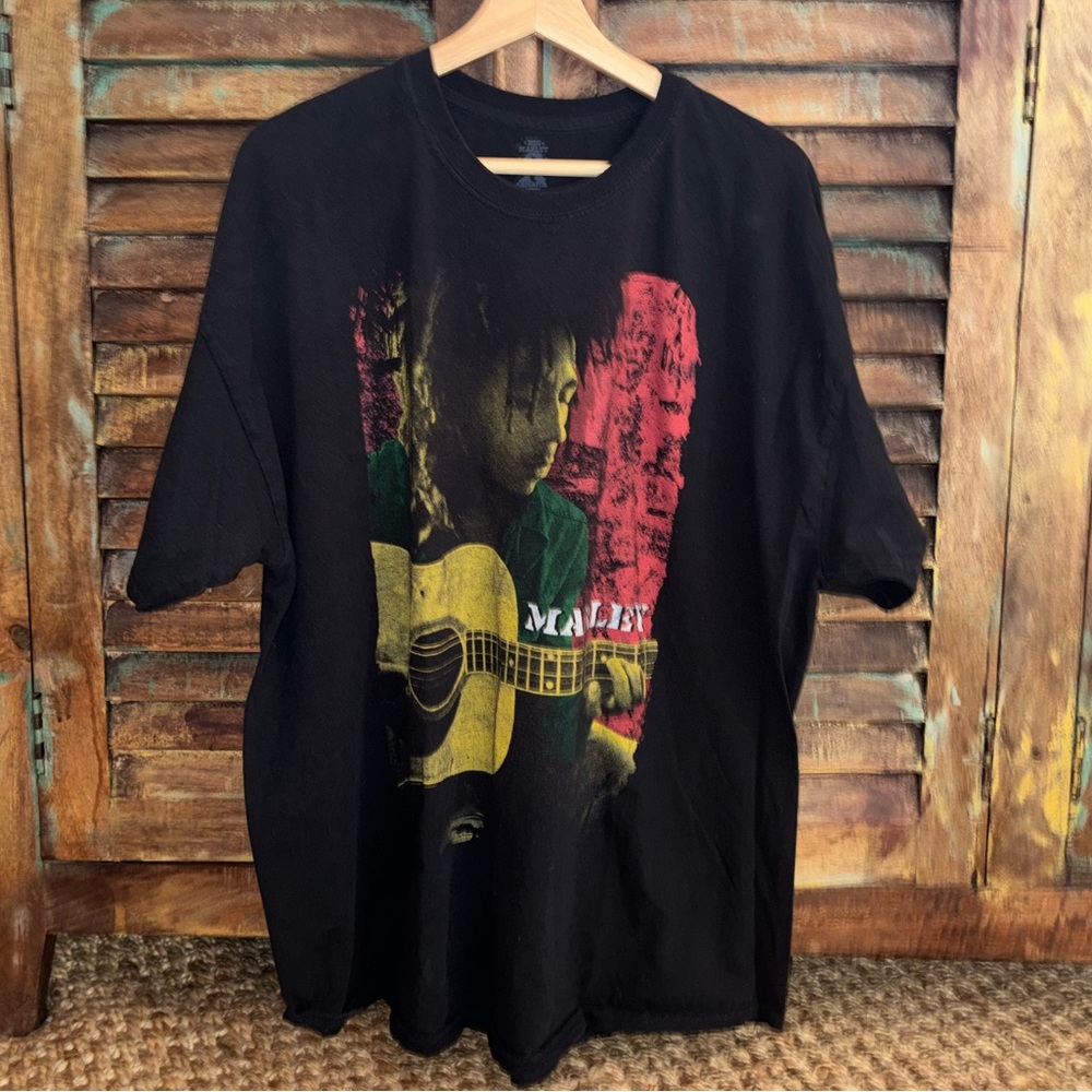 Bob Marley T-shirt